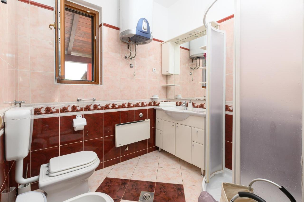 Villa Carla With Private Pool & Kids Playground - Pet Friendly Mutvoran Εξωτερικό φωτογραφία